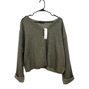 Urban Outfitters Crop Top Shirt Pullover Gray Small NWT Fluted Reversed Stitch